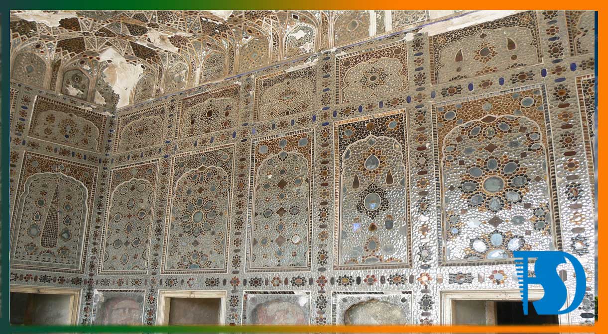 Sheesh Mahal Lahore History
