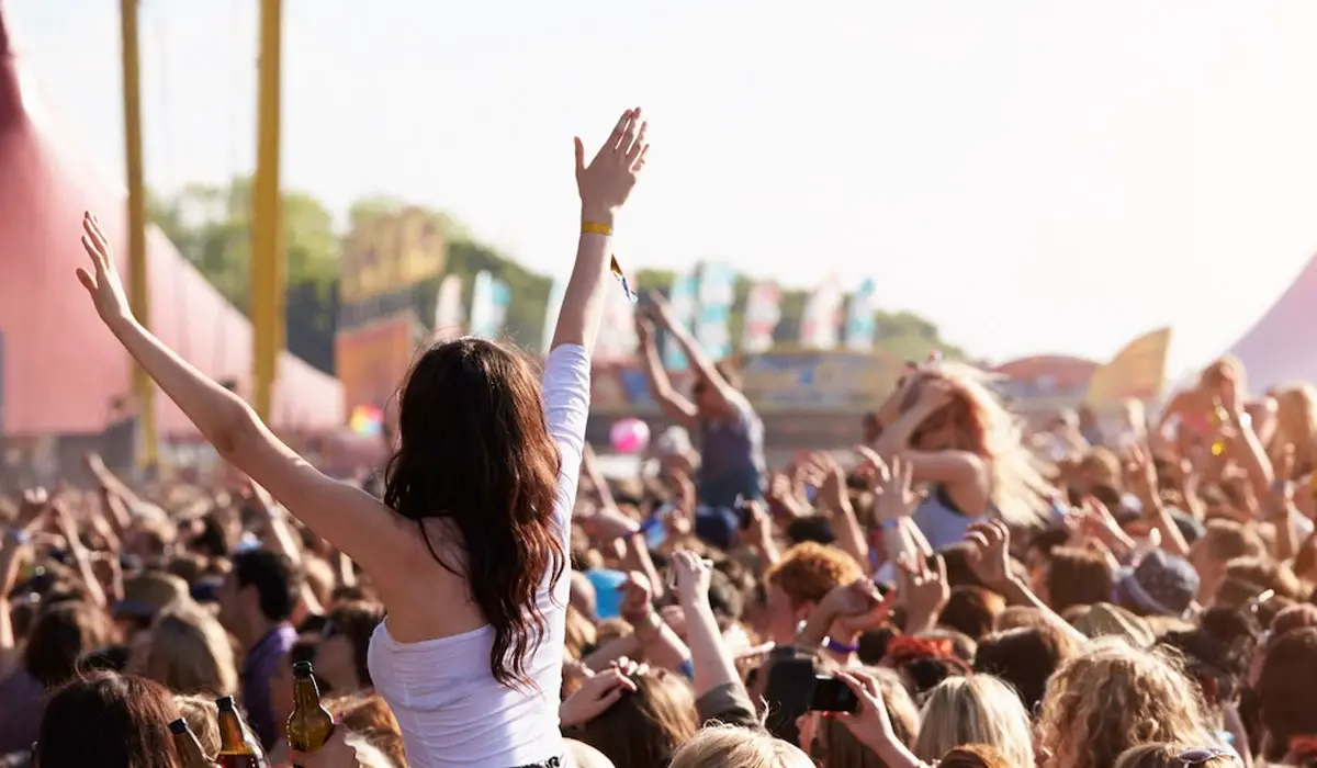 Top 10 Country Music Festivals in Alabama That Will Make You Sing with