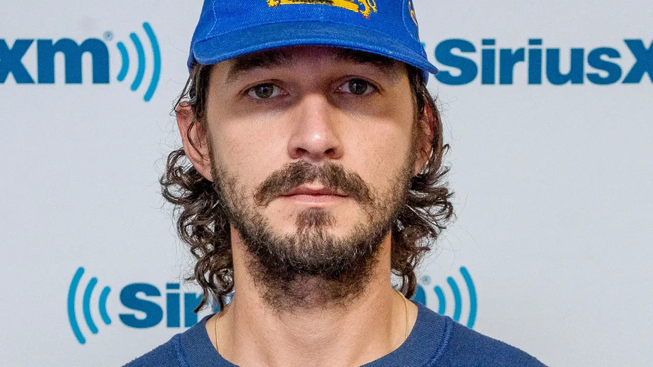 Shia Labeouf Ethnicity, Wiki, Biography, Parents, Net Worth - Fastread ...